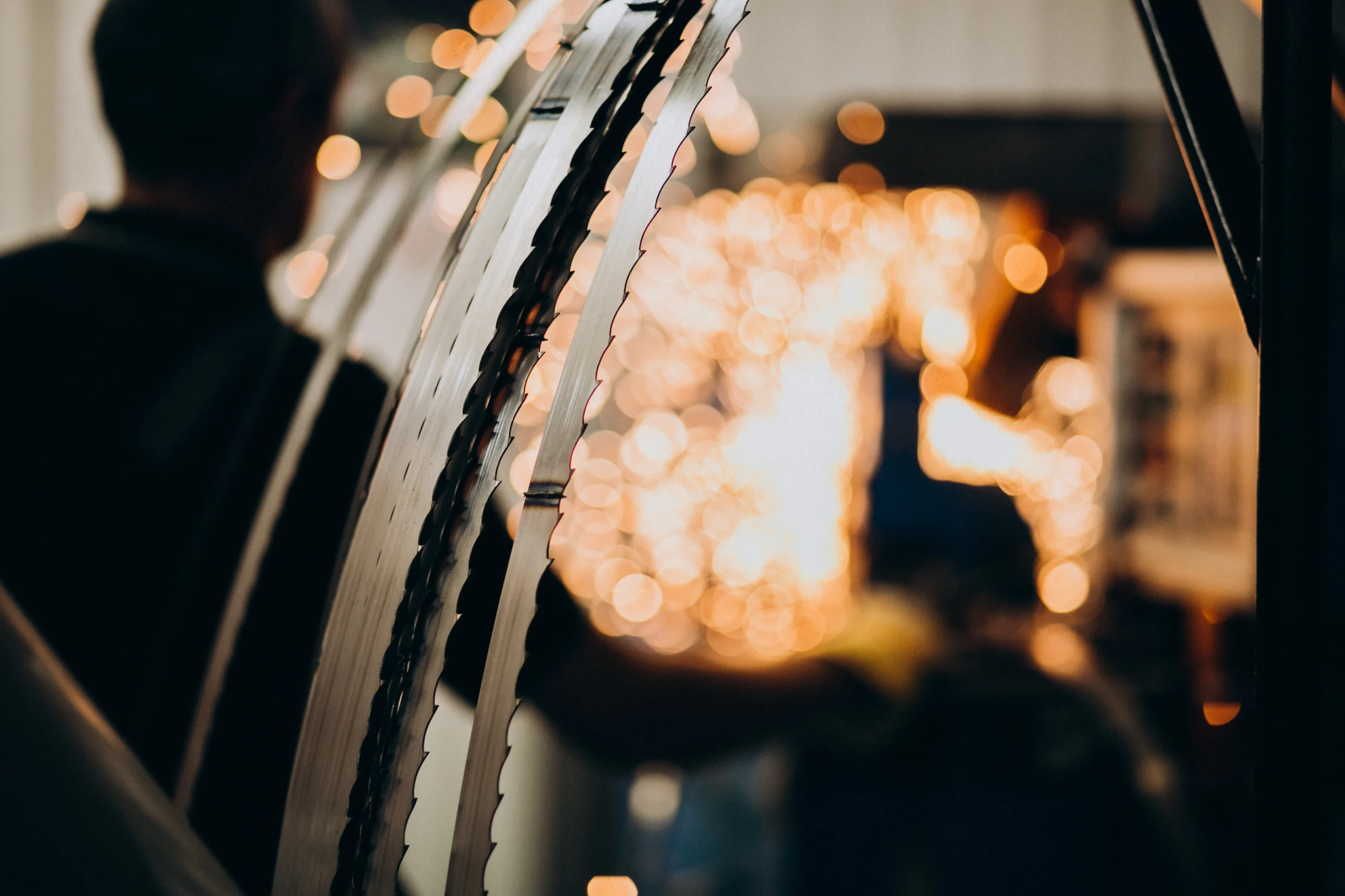 Электроэрозионная обработка металла: принципы, виды, применение и особенности технологии