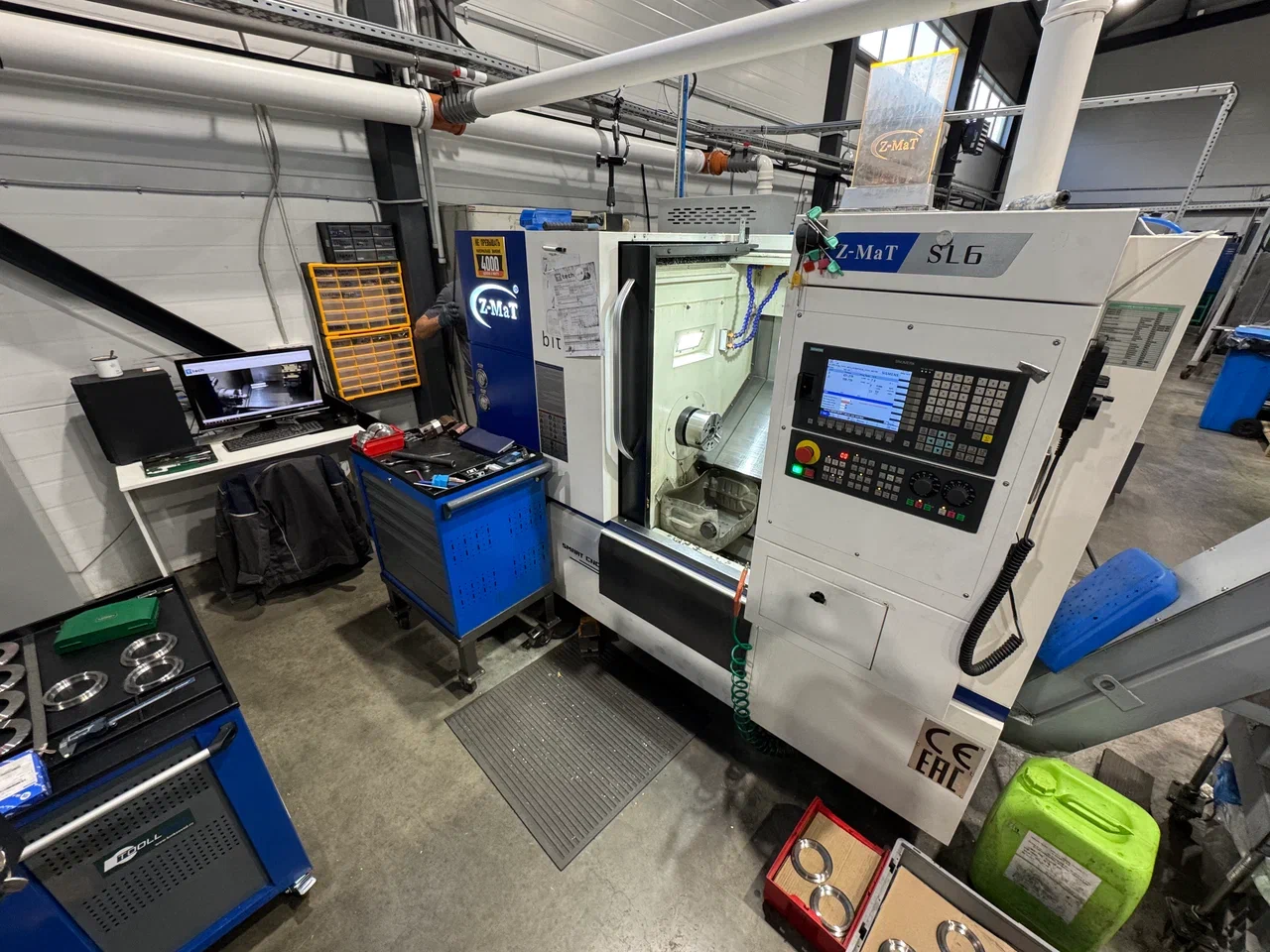 Токарный и фрезерный станок: ключевые отличия, принципы работы и выбор